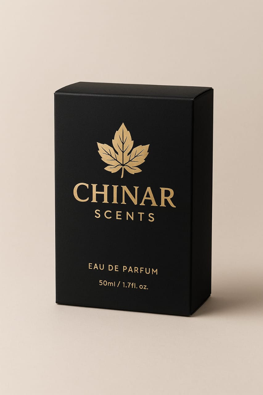 Enjoing the Fragrance of Chinar ladies Perfume